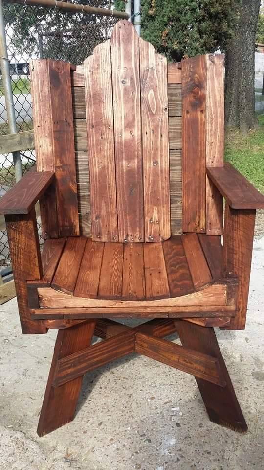 From Venancio Martinez: Made from wooden pallets