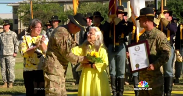 Laird receiving the Yellow Rose of Texas