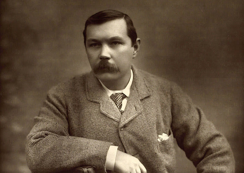 Arthur Conan Doyle. From: Wiki Commons