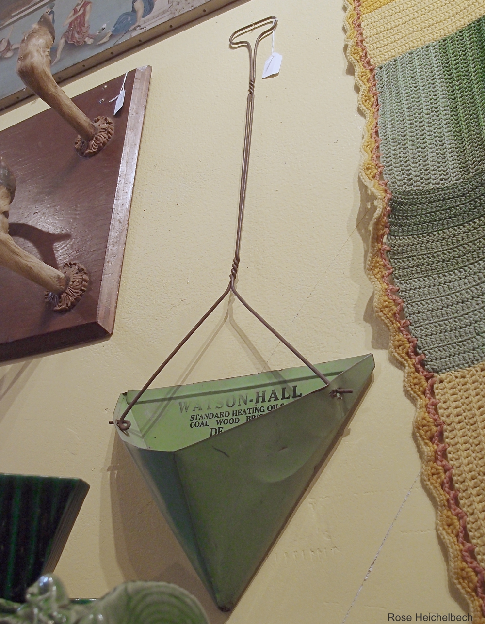 Vintage Metal Dust Pan