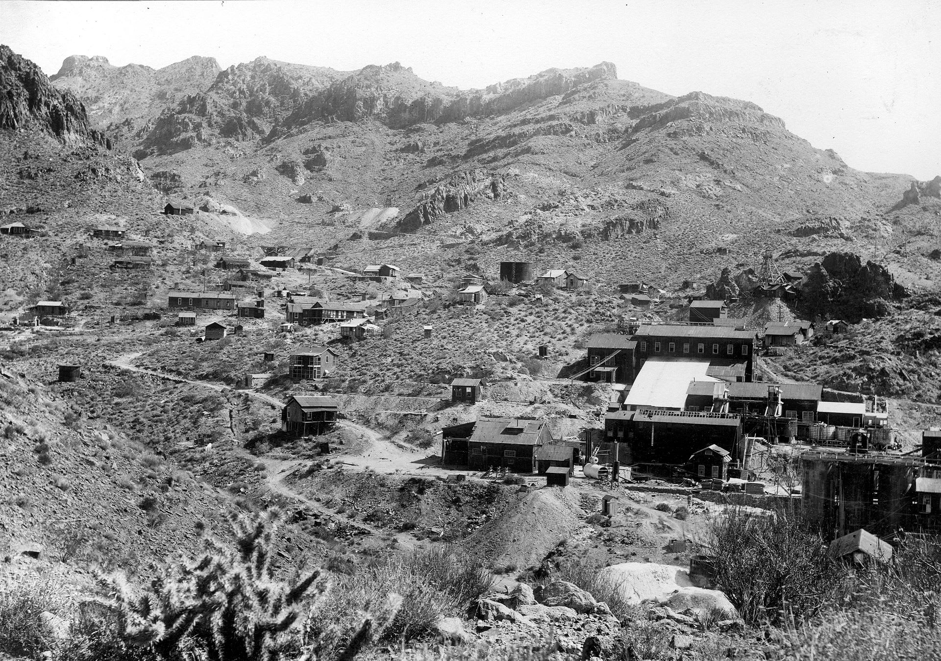 Via USGS / Wiki Commons