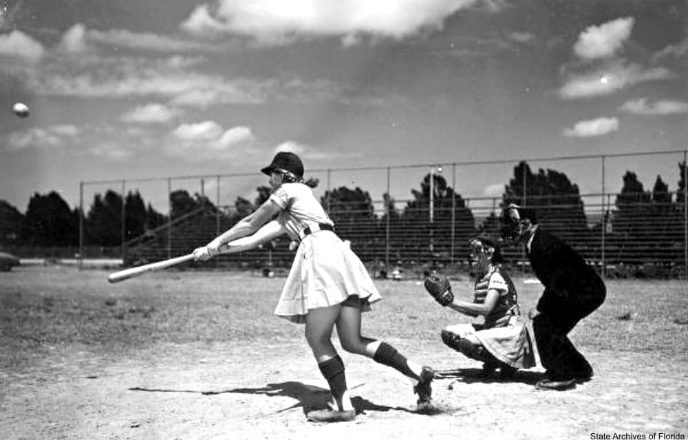Dottie Schroeder in Action Playing for the AAGPL in 1948 FL