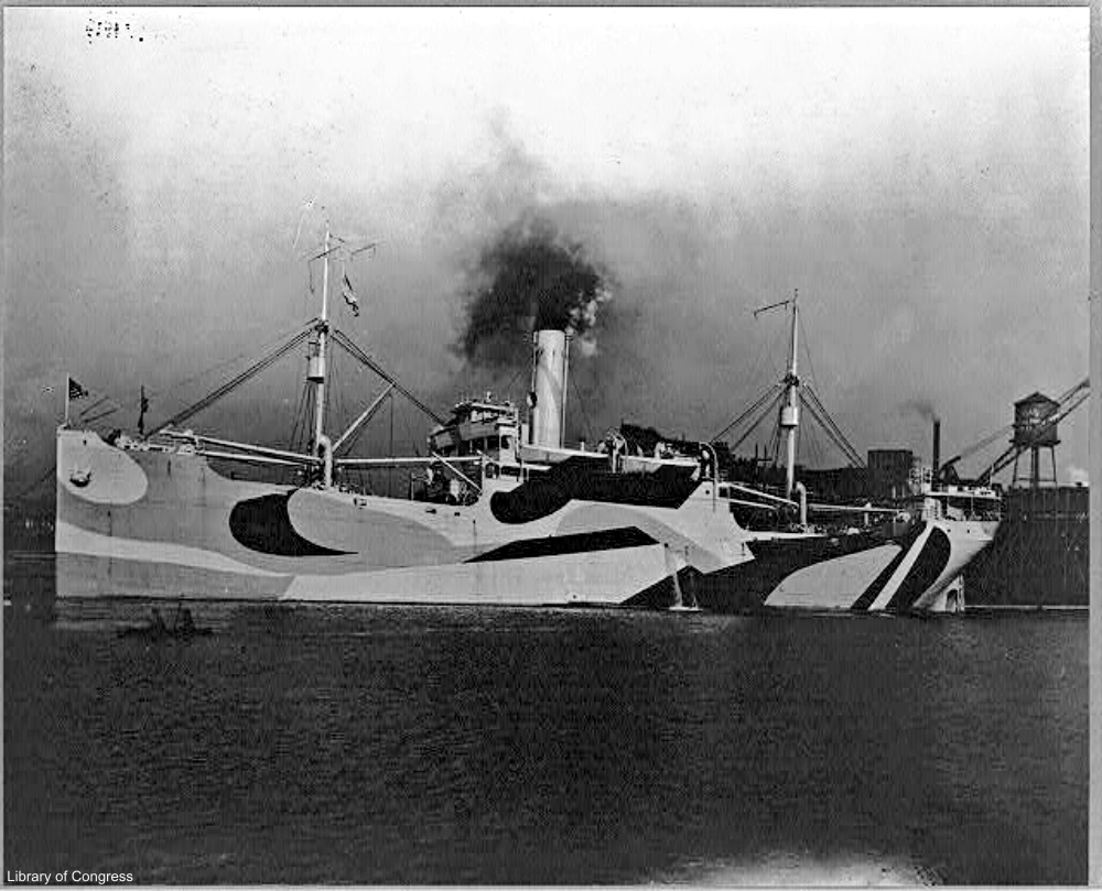 LAKE WINOOSKI ship in dazzle camouflage paint 1919