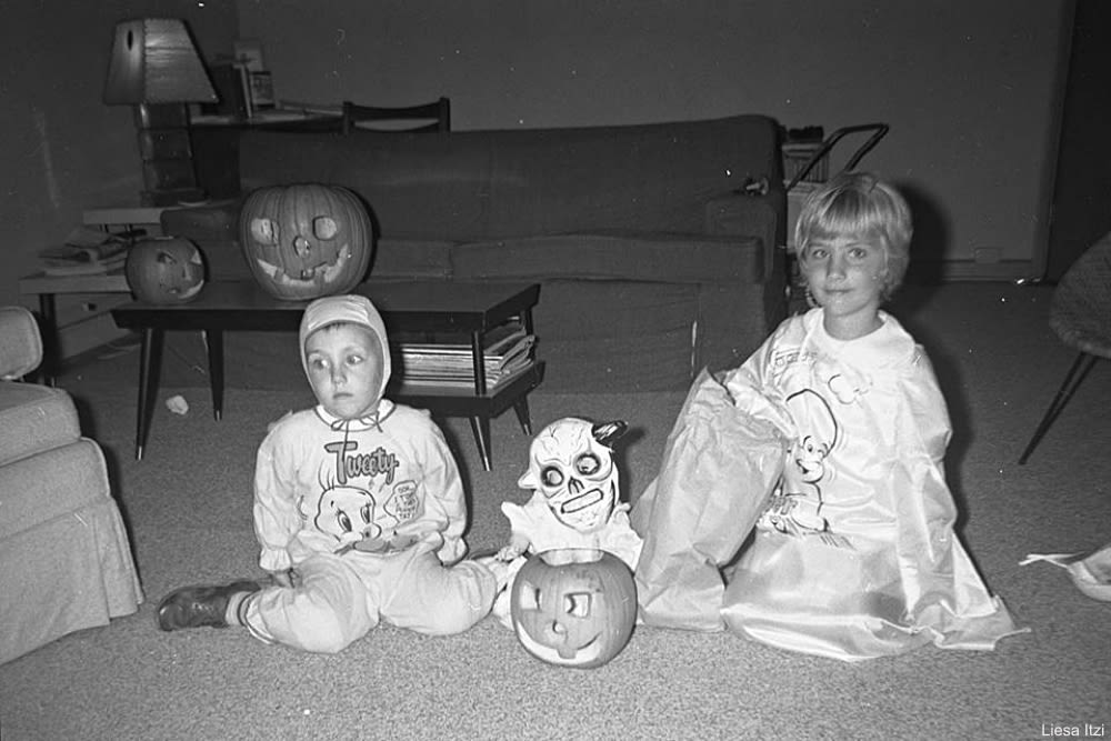 Vintage Halloween costumes