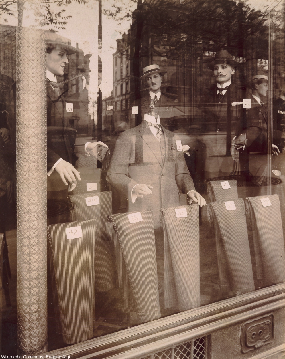 Avenue des Gobelins by Eugène Atget 1920s Shop Windows