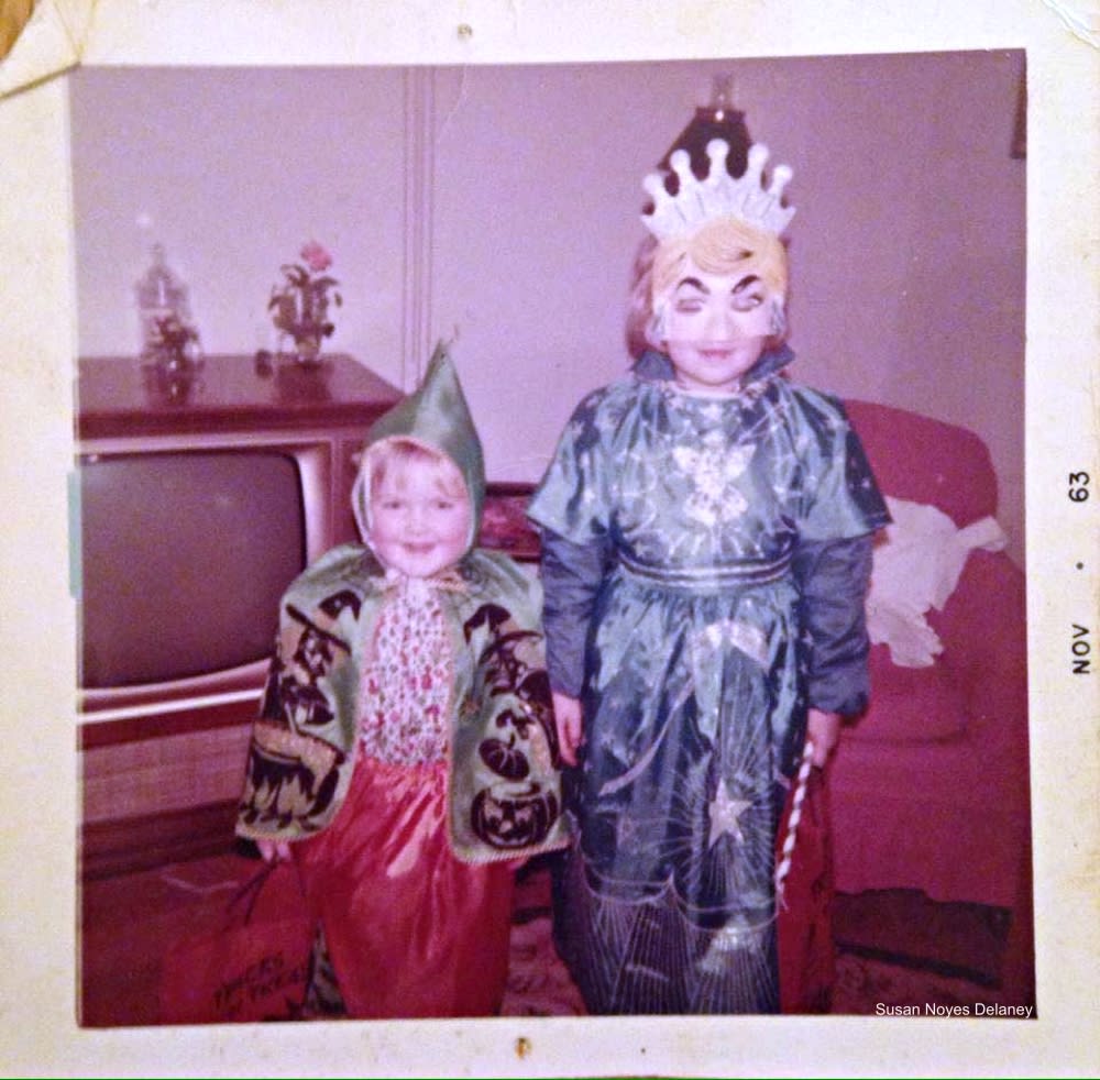vintage Halloween costumes