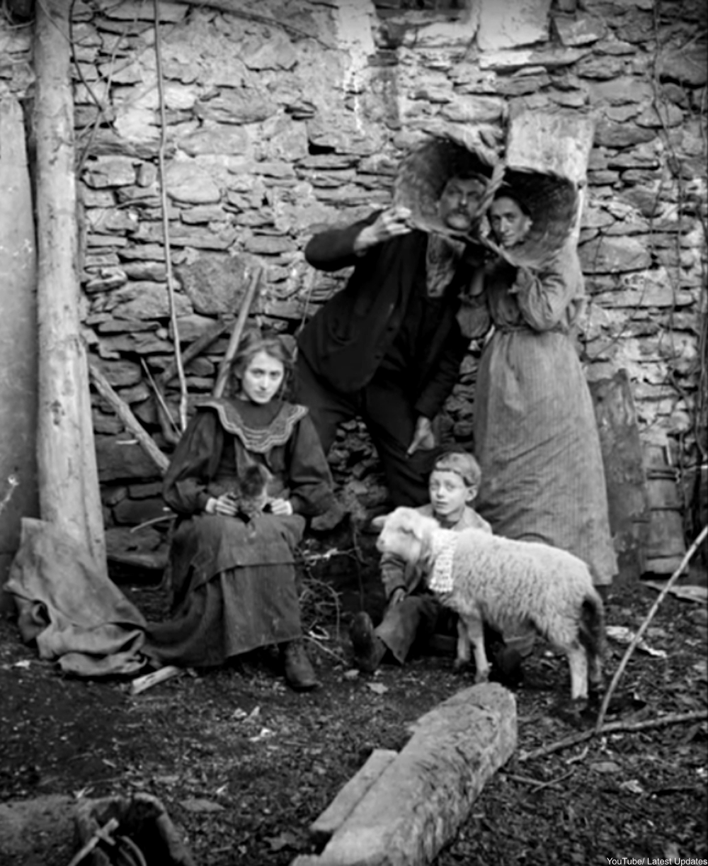 Roberto Donetta's collection of thousands of photographs discovered
