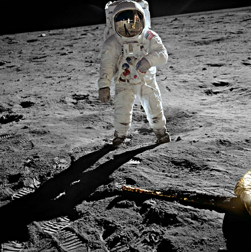 via NASA / Wiki Commons