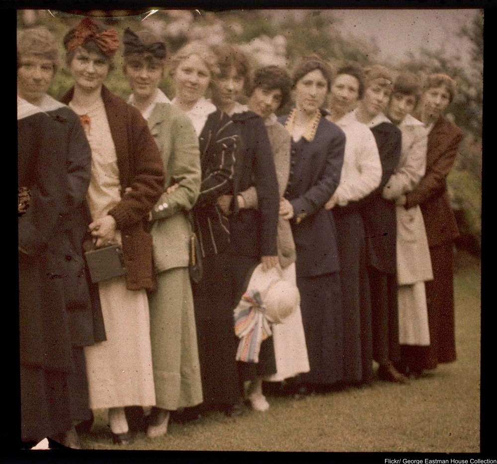 The Real Life Gibson Girls of the Day in Photographs