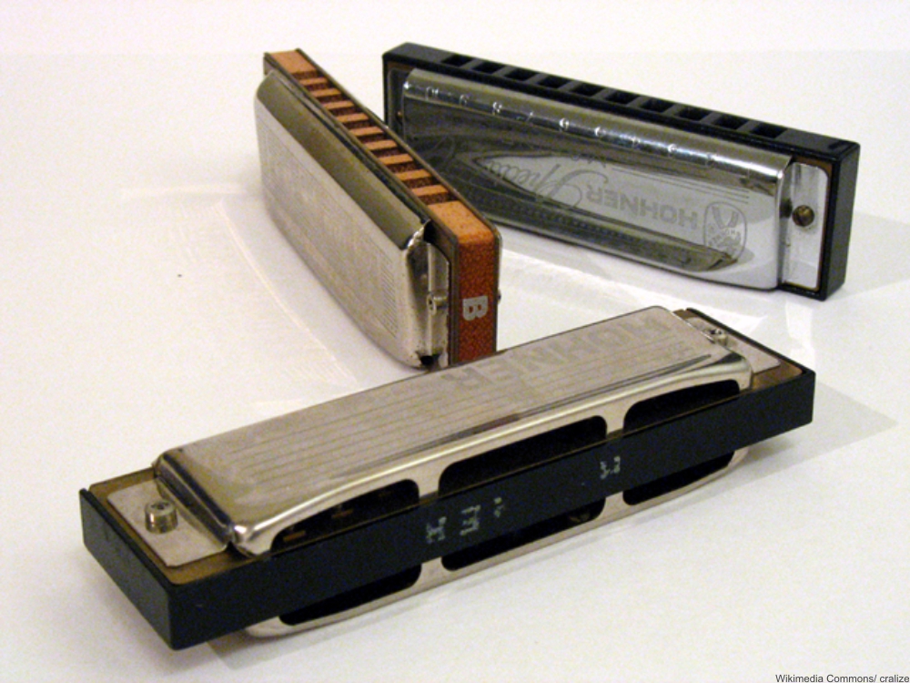 You don't hear these old-timey instruments anymore!