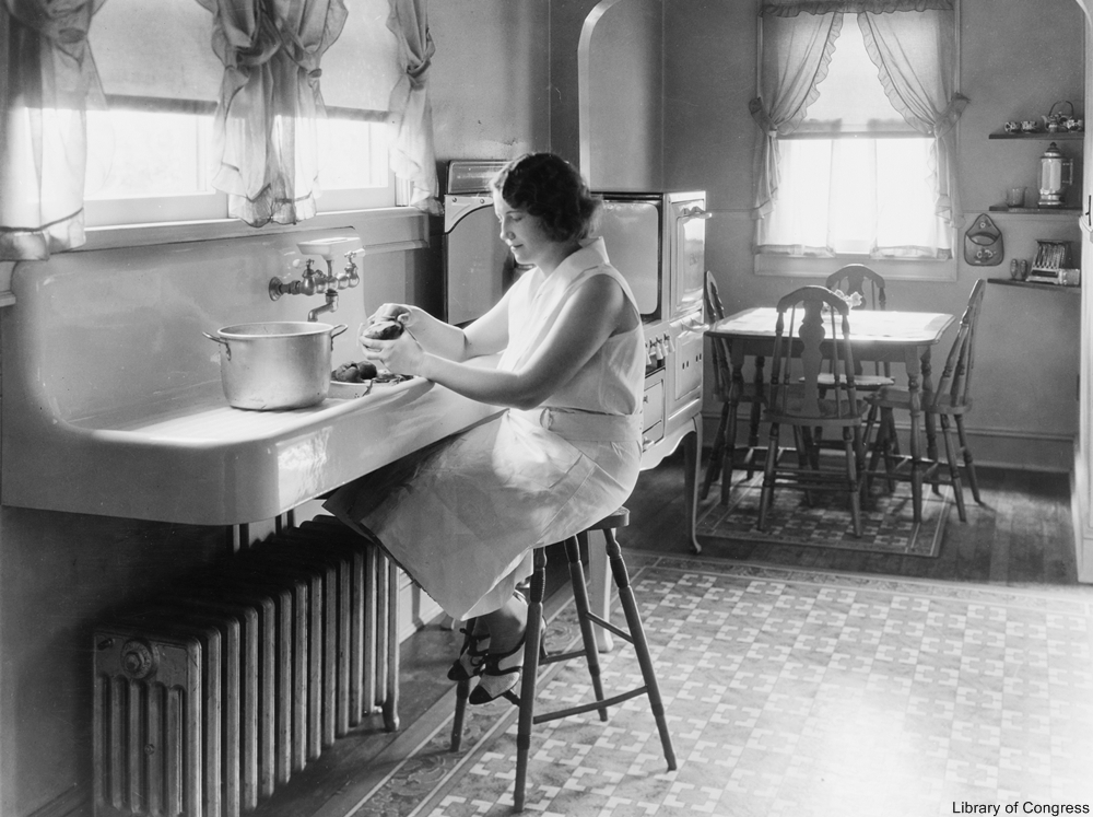 Anatomy of an Old-Fashioned Kitchen