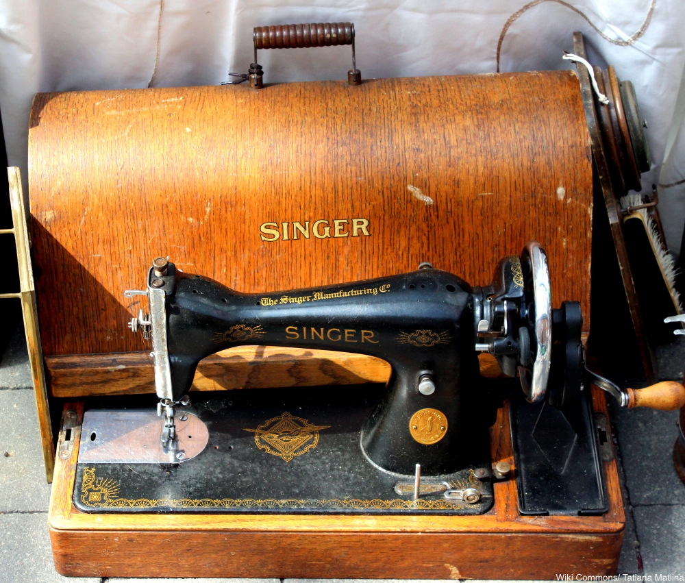 Fabulous Old Sewing Machines We Love!