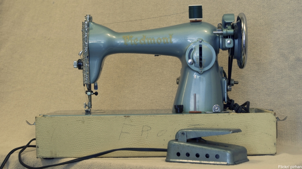 Fabulous Old Sewing Machines We Love!
