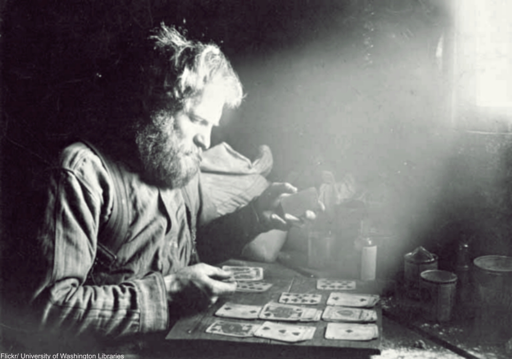 Fabulous Photographs of Old-fashioned Card Games