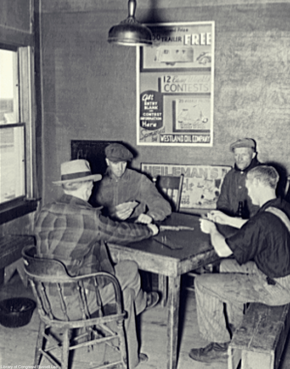 Fabulous Photographs of Old-fashioned Card Games