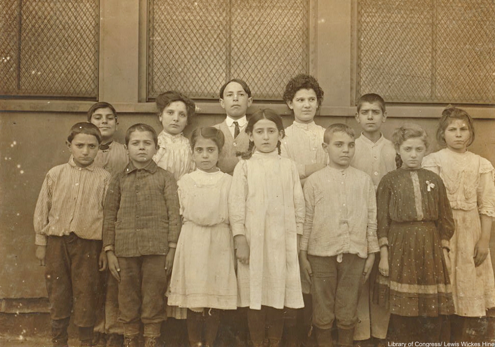 Incredible Photos of Immigrants at the Turn of the Century