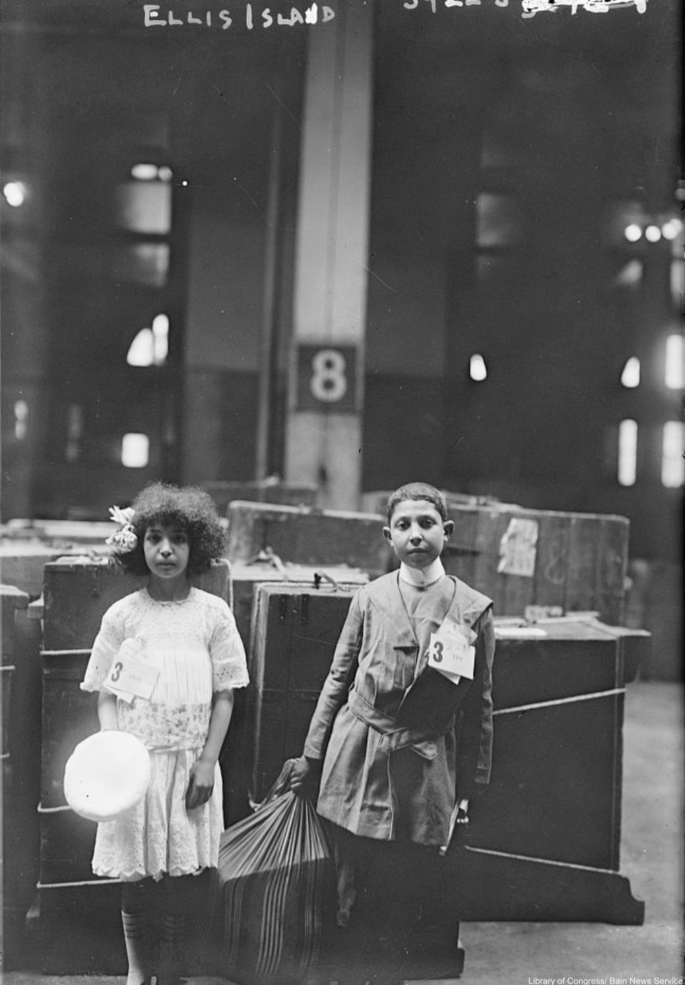 Incredible Photos of Immigrants at the Turn of the Century
