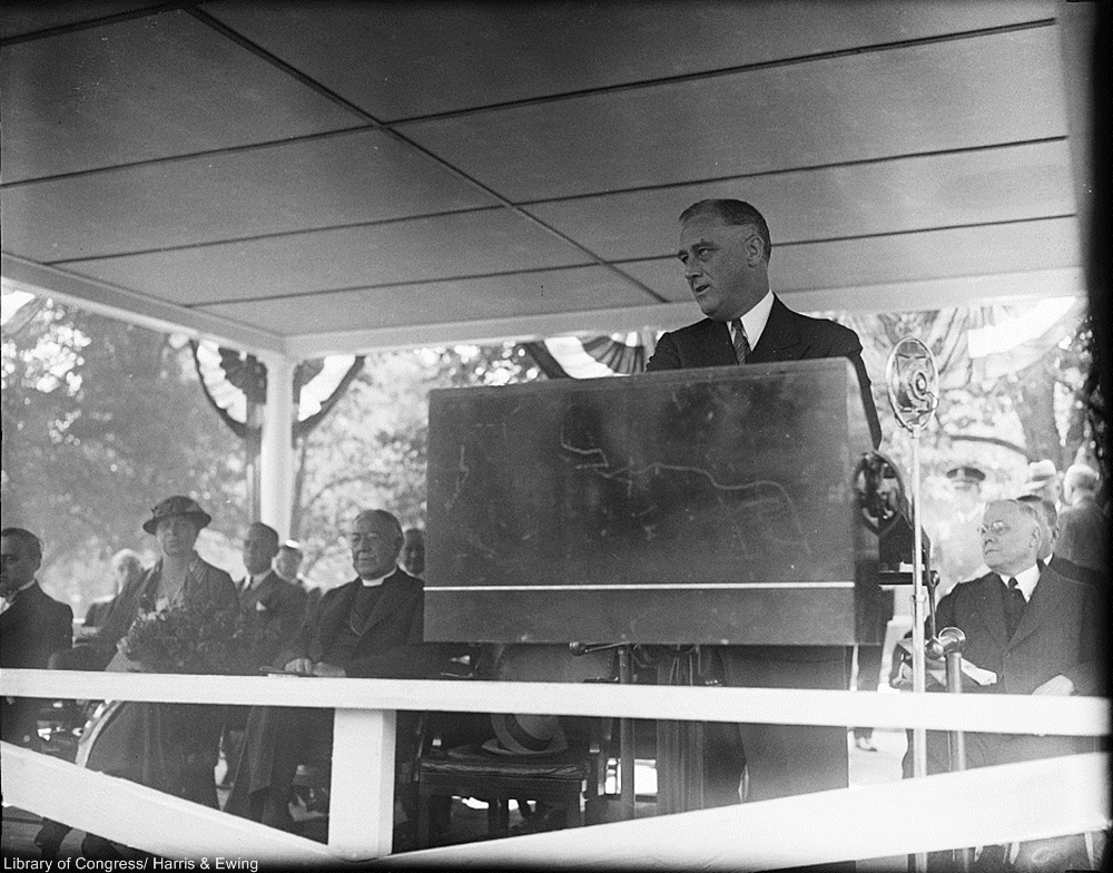 FDR's Surprise Campaign Song Became the Anthem for the Great Depression