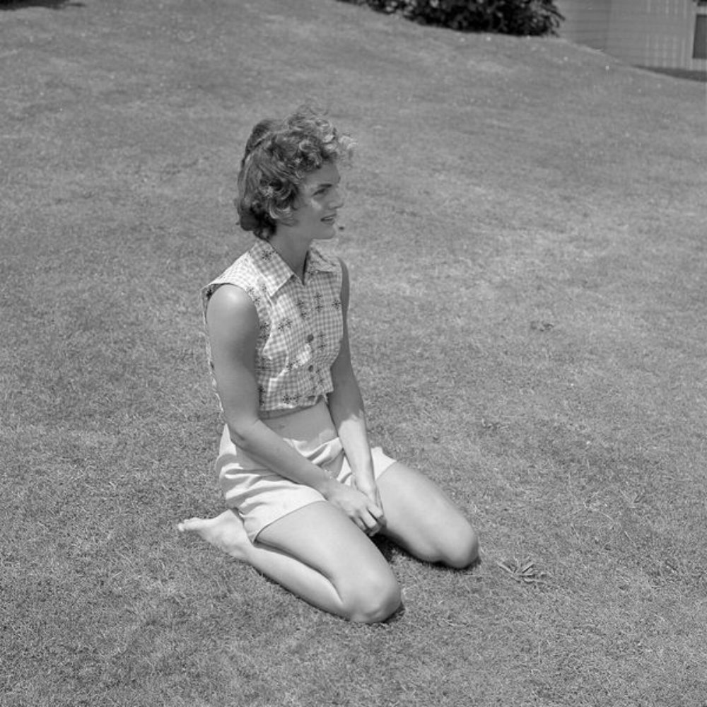 (LIFE, 1953)