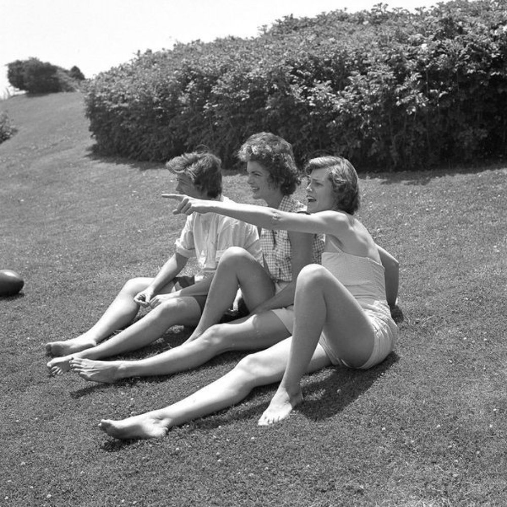 (LIFE, 1953)