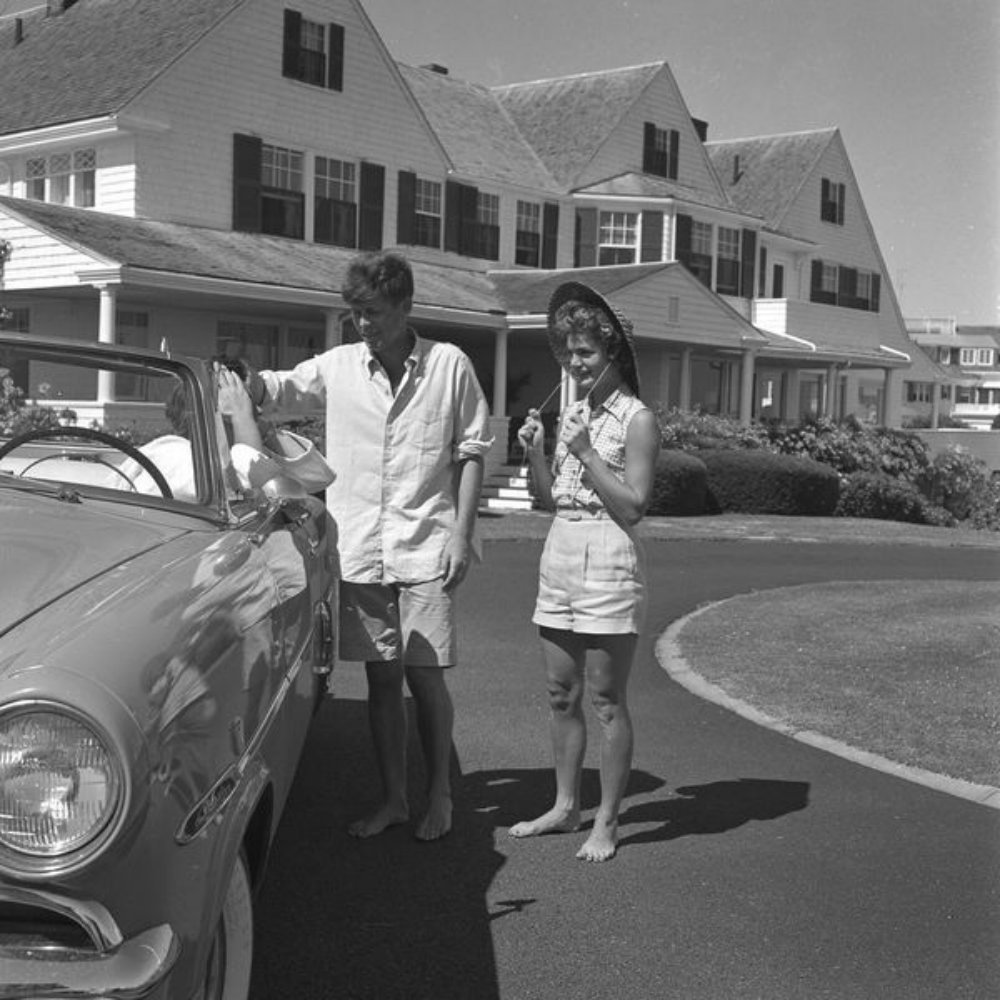 (LIFE, 1953)