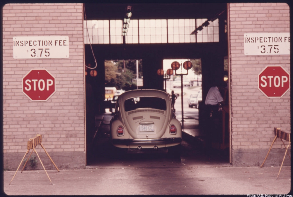 15 Vintage Photographs of VWs in Action