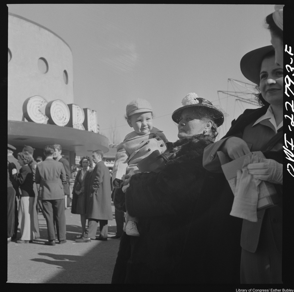A Trip to the Glen Echo Amusement Park in 1943