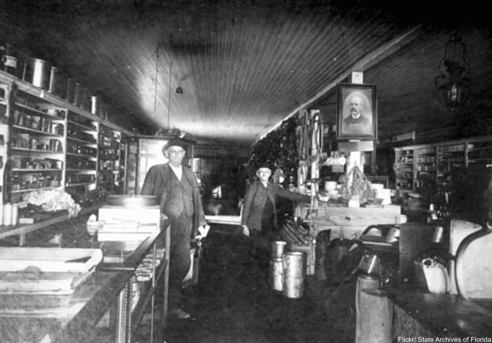 15 Photos Inside the Old General Stores of Yesteryear
