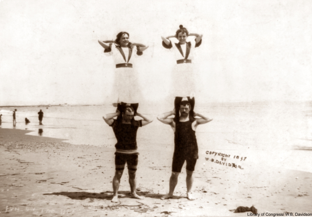 The Victorian Seaside in Photographs