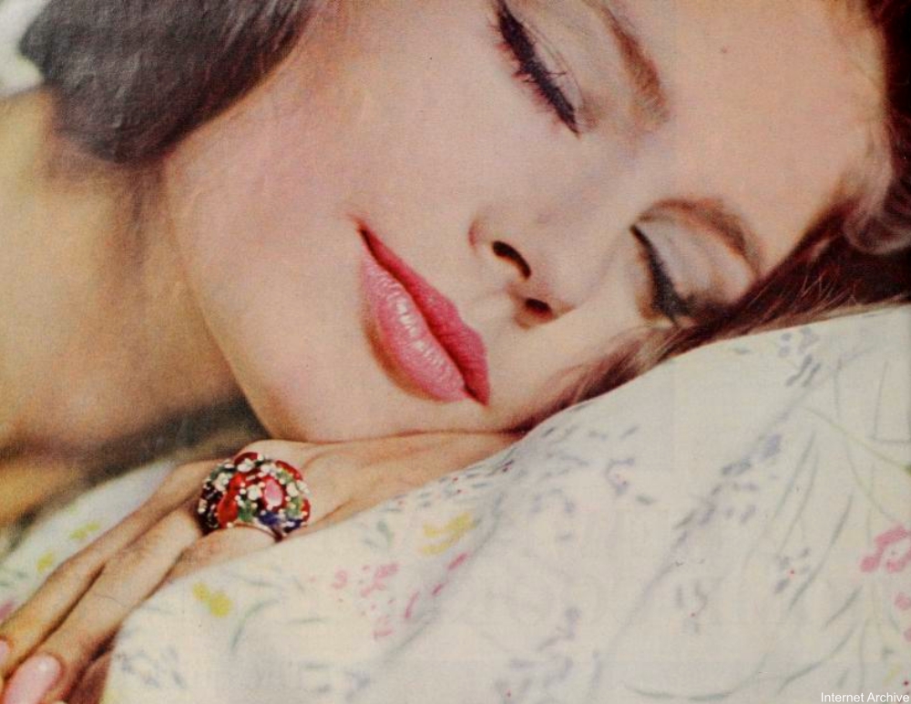 '60s Fads We Remember Well!