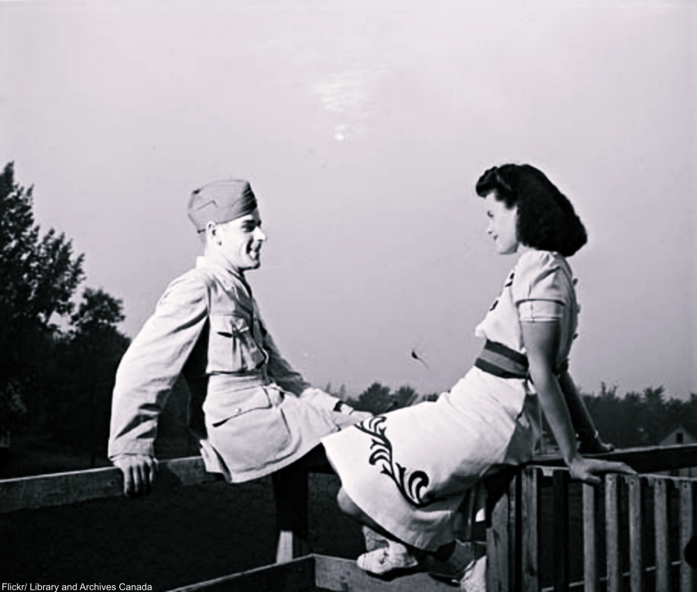 Dating Etiquette We Need to Bring Back