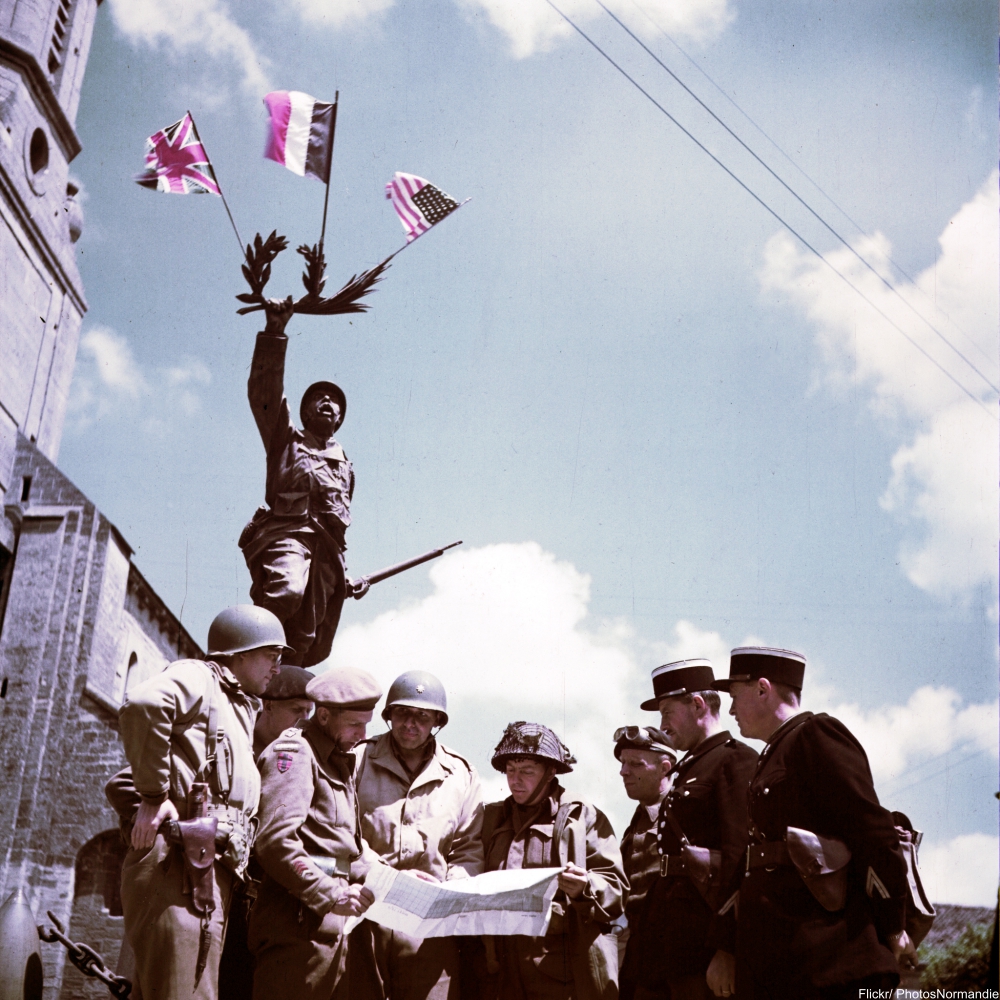 World War II in Stunning Color Photographs