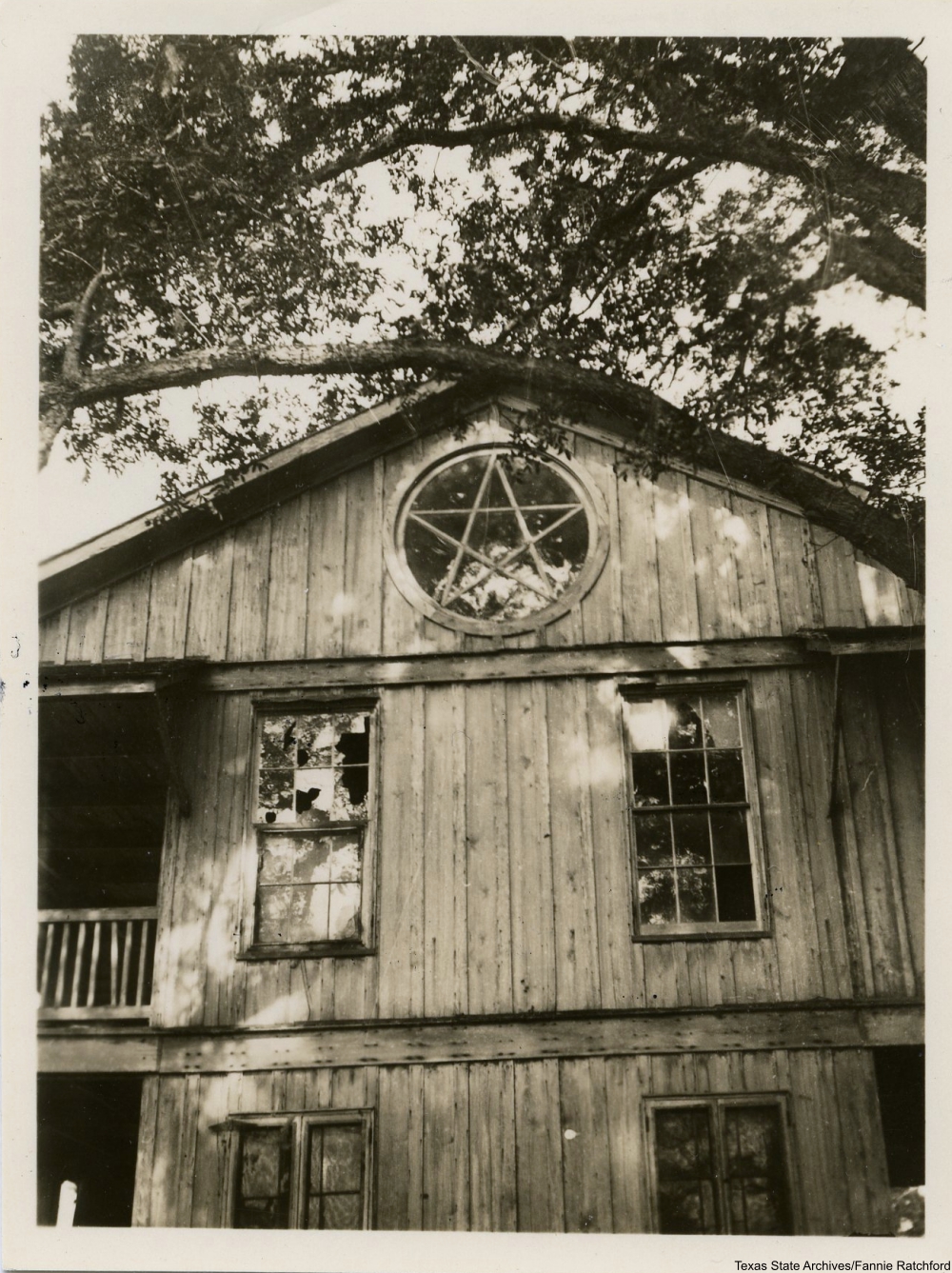 Images from 1930s Photographer Fannie Ratchford Capture the Houses of Old Texas