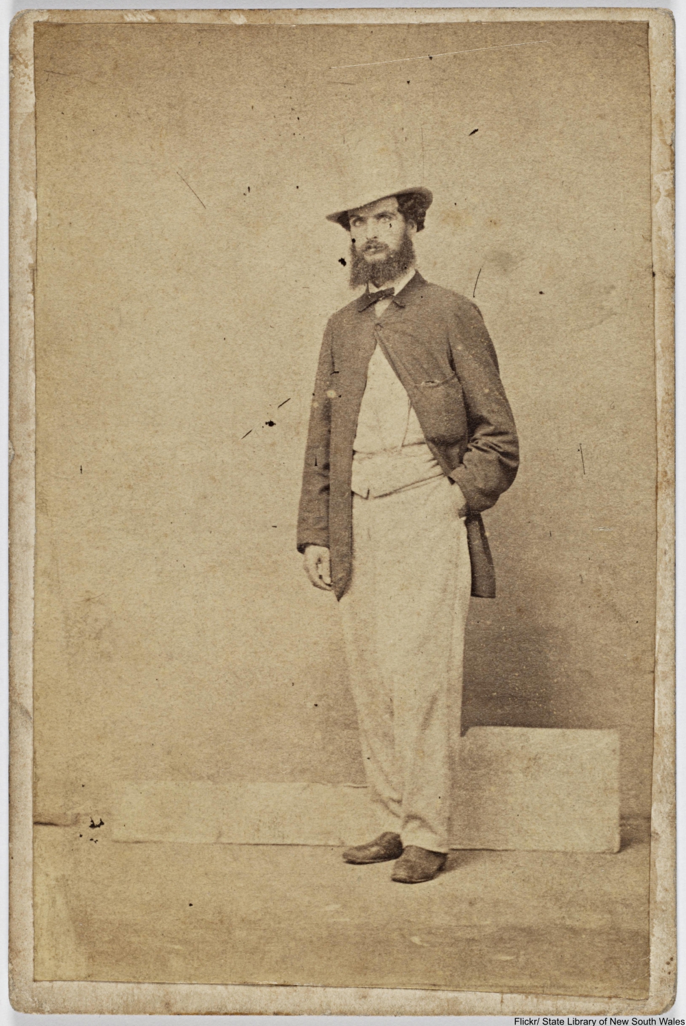 The 5 Stages of Inebriation According to an 1860s Photo Series