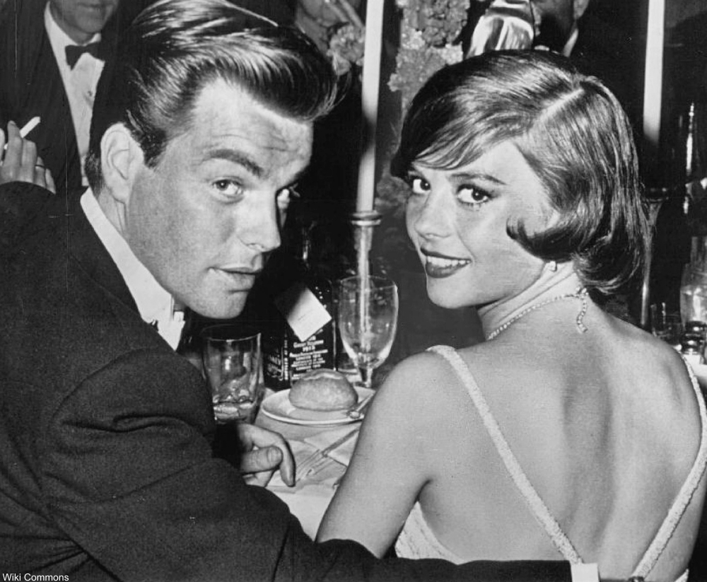 Natalie Wood with Robert Wagner in 1960