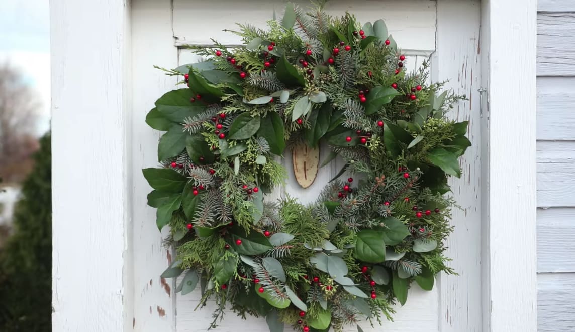How To Make A Holiday Wreath With Live Branches Crafty House