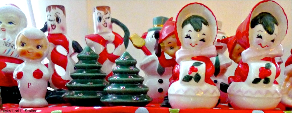 vintage Christmas salt and pepper shakers