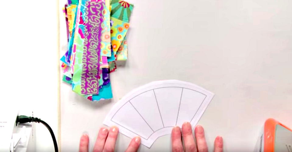 learn-how-to-string-piece-on-a-curve-and-make-the-candy-ring-block-4