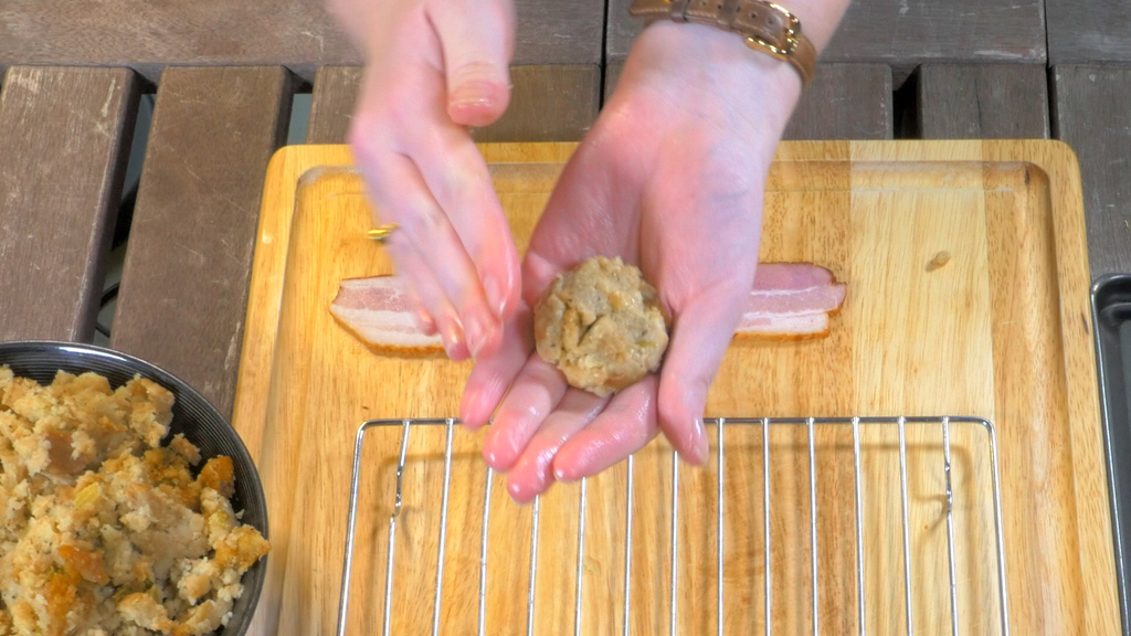 bacon_bites_fs.00_00_04_17.still004_1024