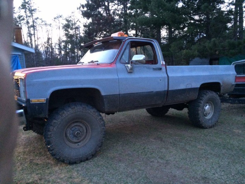 From Duke Kusba: 1986 GMC high Sierra 2500 series