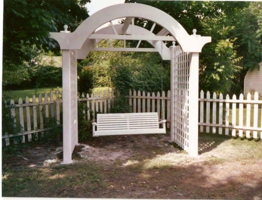 From Glenn Arledge: This is a Pergola and swing that I built.