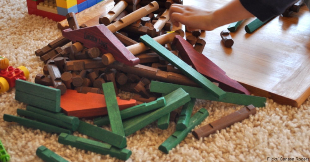 Lincoln Logs