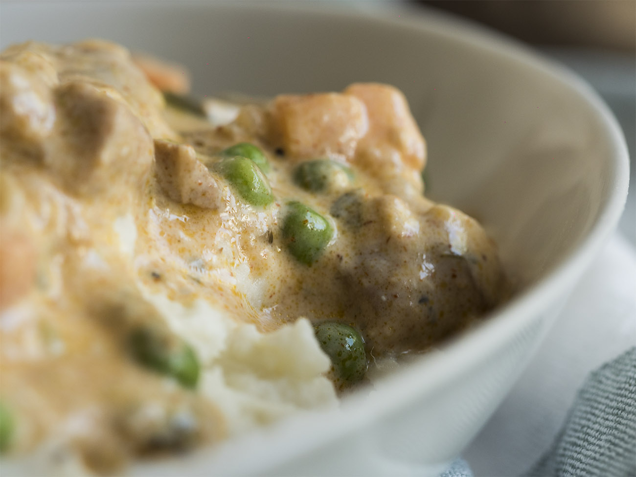 Slow Cooker Paprika Chicken 12 Tomatoes