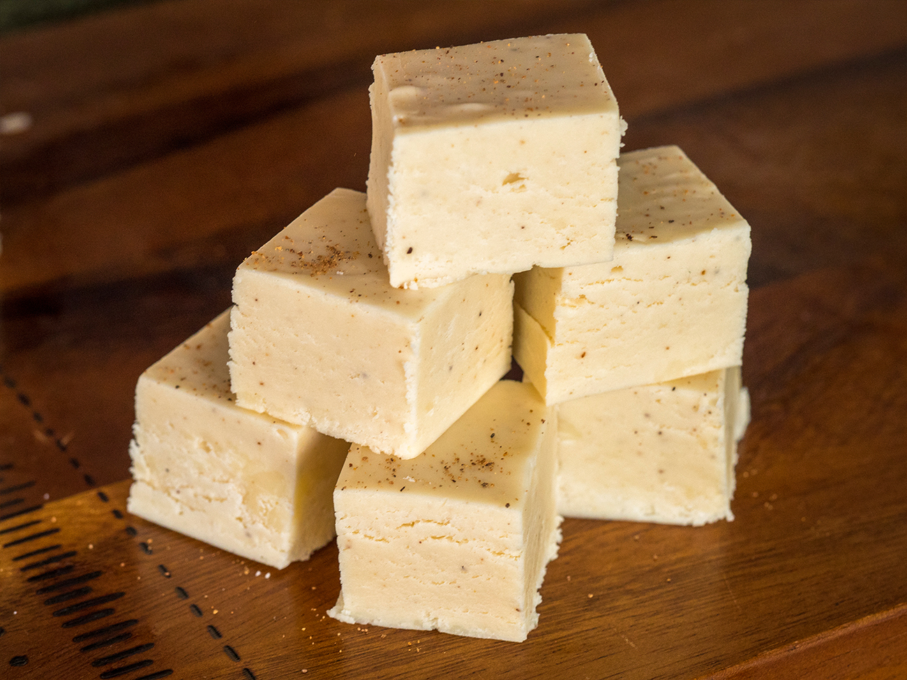 Creamy Eggnog Fudge 12 Tomatoes