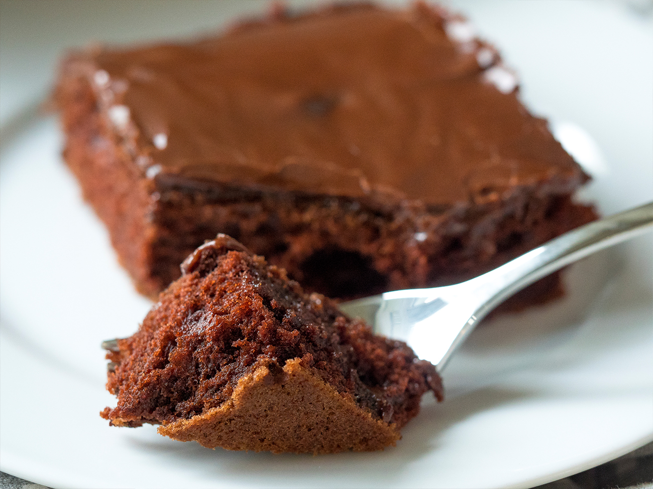 baileys chocolate sheet cake