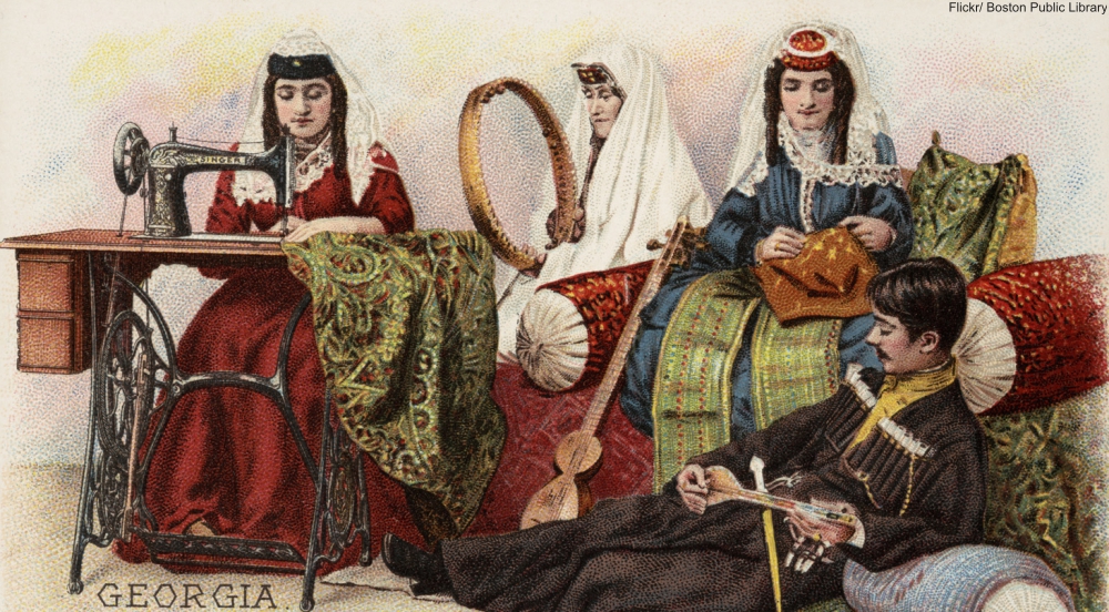 Singer's 1890s lithograph advertisements are gorgeous