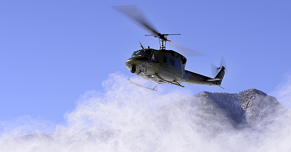 BellH1NIroquoisHuey_1000x523