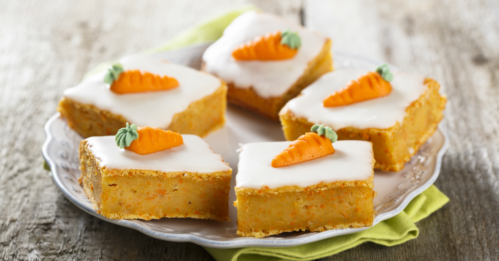 Carrot Cake Pie Bars 12 Tomatoes