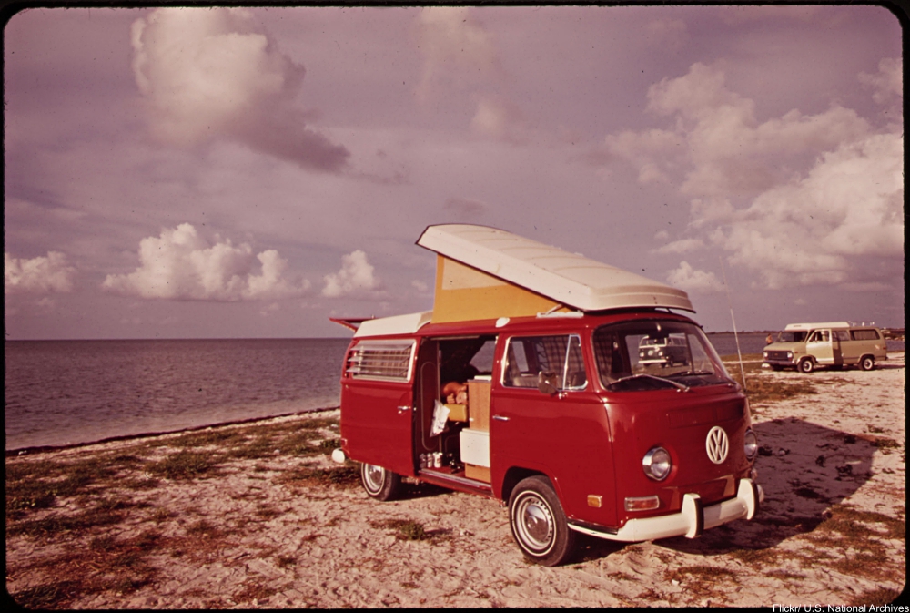 15 Vintage Photographs of VWs in Action