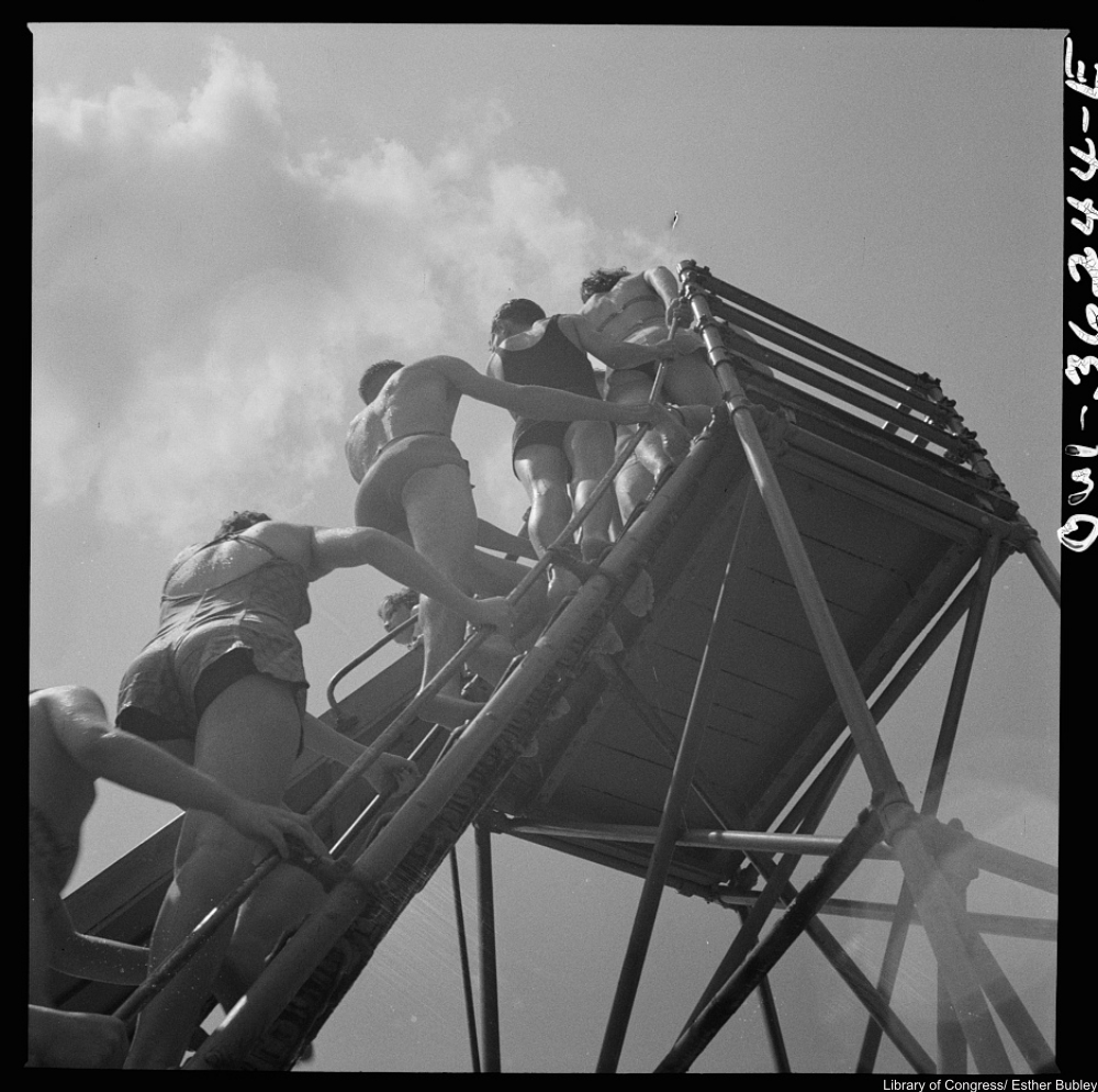 A Trip to the Glen Echo Amusement Park in 1943